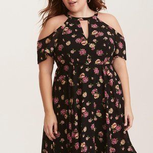 Torrid Size 18 Black Floral Print Chiffon Cold Shoulder V-Neck Dress Key Hole